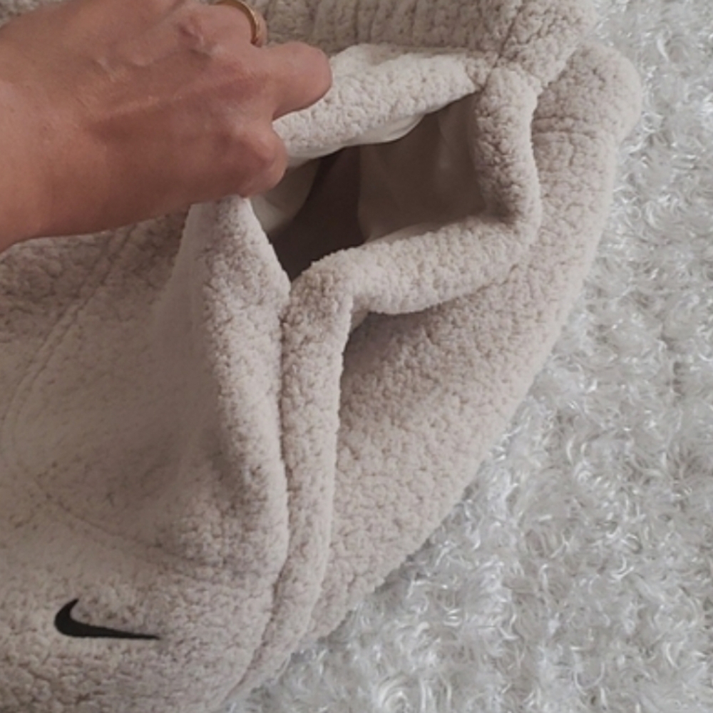 NWT Nike Sherpa Fuzzy Warm Jogger Pants - Picture 8 of 11